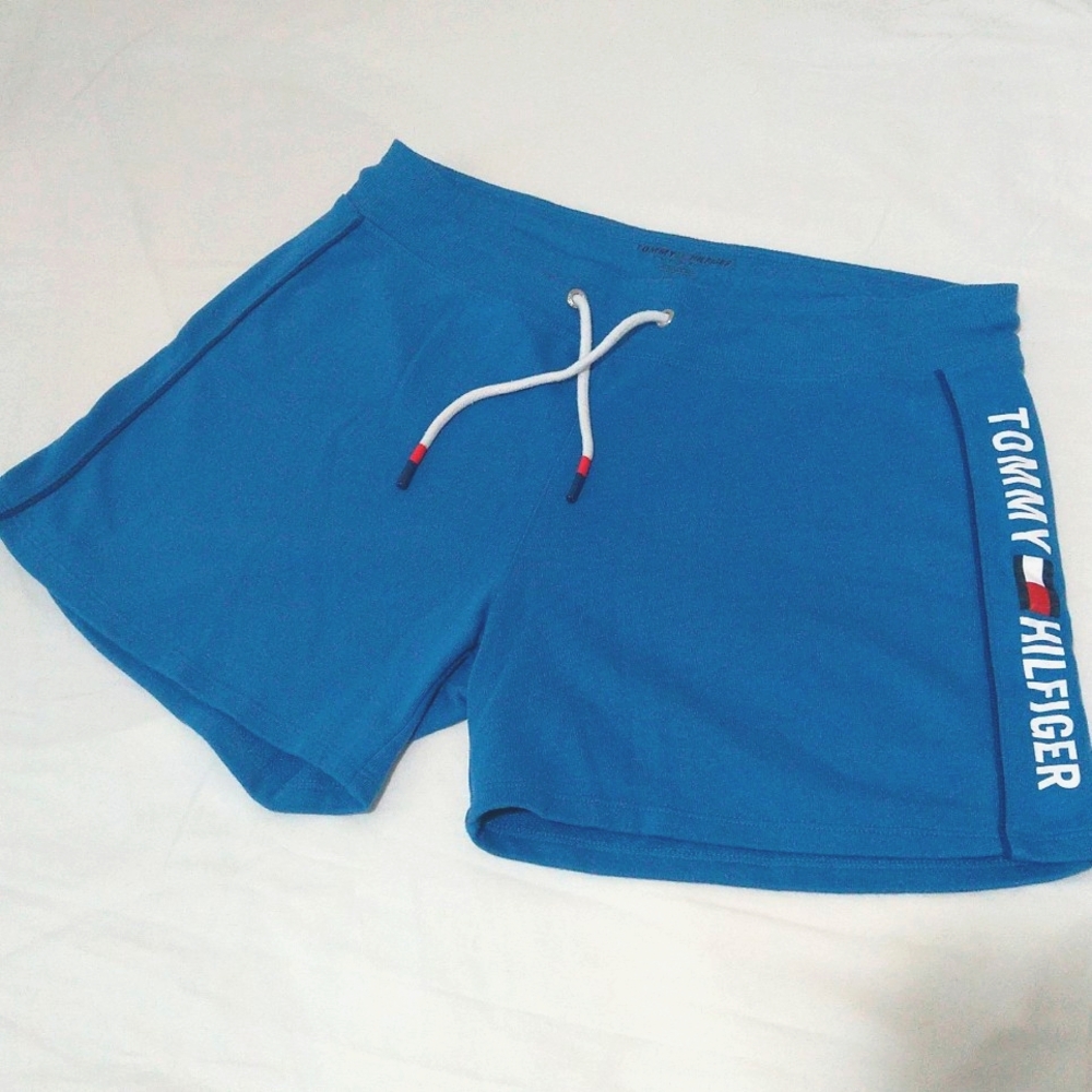 Tommy Hilfiger sports women's loose fit knit blue shorts  size medium